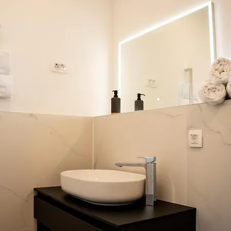 Istra Relax Smaragd For 8 People With Heated Pool & Pet Friendly Only 800 M From The Rebici