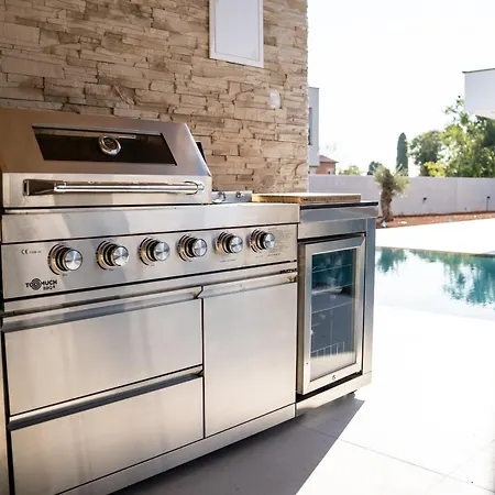 Villa Istra Relax Smaragd For 8 People With Heated Pool & Pet Friendly Only 800 M From The *